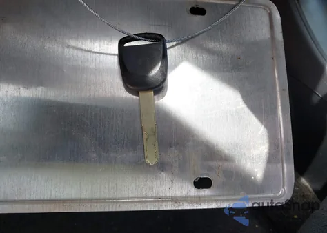 2004 Honda Civic Lx z USA, uszkodzony, nr VIN 1HGEM21544L079405